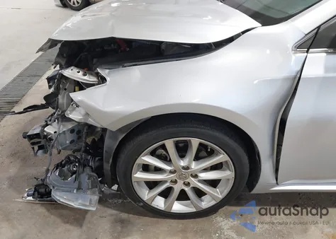 2013 Toyota Avalon Limited z USA, uszkodzony, nr VIN 4T1BK1EB6DU010402